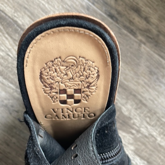 Vince Camuto Sandals - Picture 5 of 5